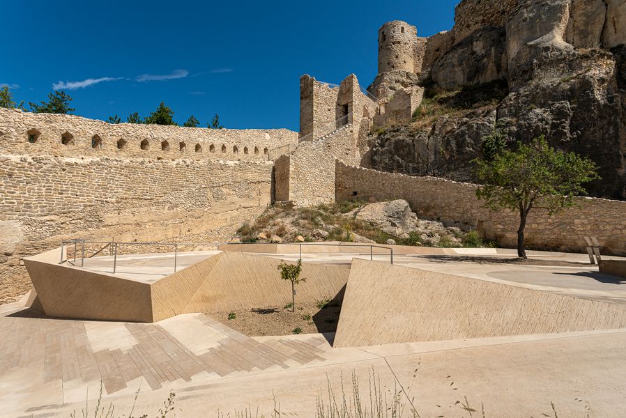 CARQUERO ARQUITECTURA – Consolidación y restauración del ámbito de las Torres Sant Francesc y Pardala del Castillo de Morella