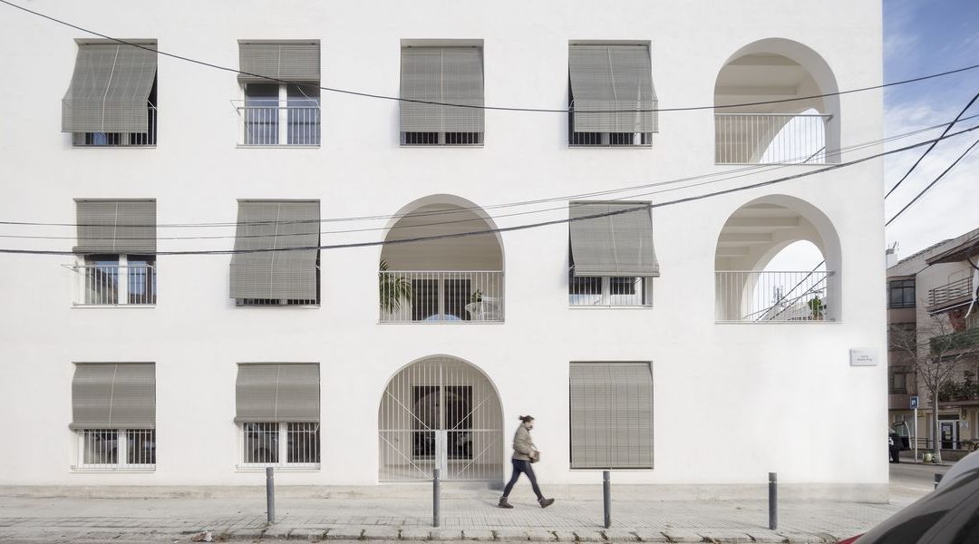 DATA ARQUITECTURA I ENGINYERIA SLP (DATAAE) – Edificio de Viviendas Plurifamiliar en Sant Pere de Ribes